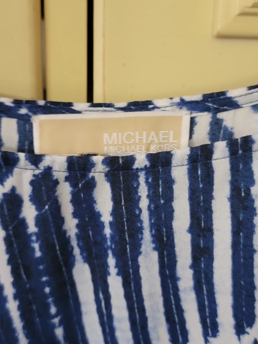Michael Kors Navy and White Printed Short Sleeve Blouse